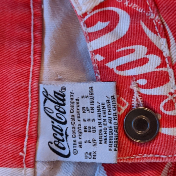 Vintage Coca-Cola shorts it's the real thing! - Picture 2 of 5